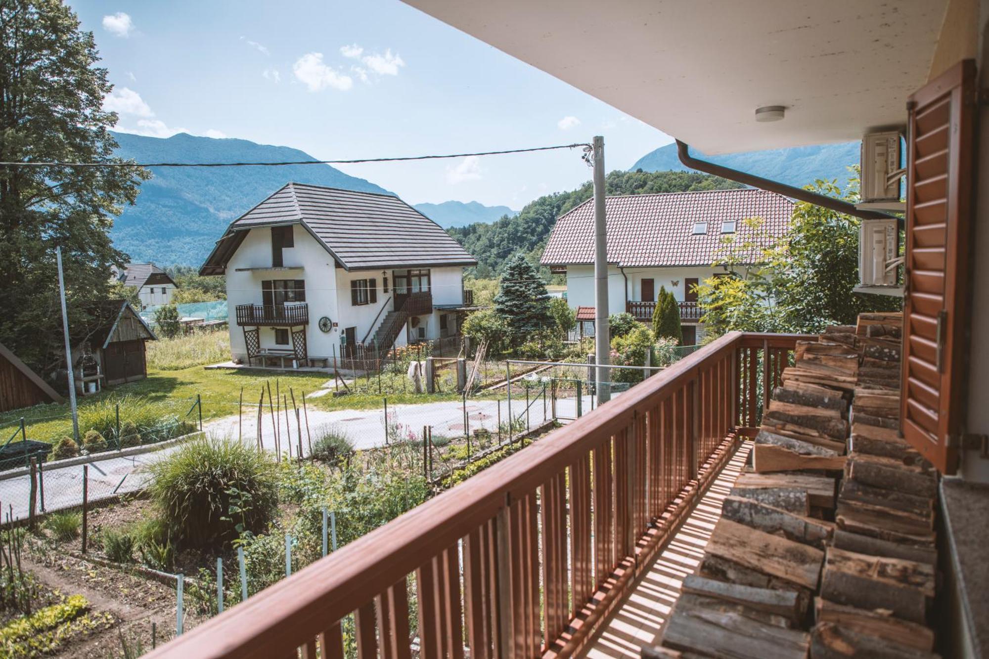 4 Sheeps Apartments Bovec Eksteriør bilde